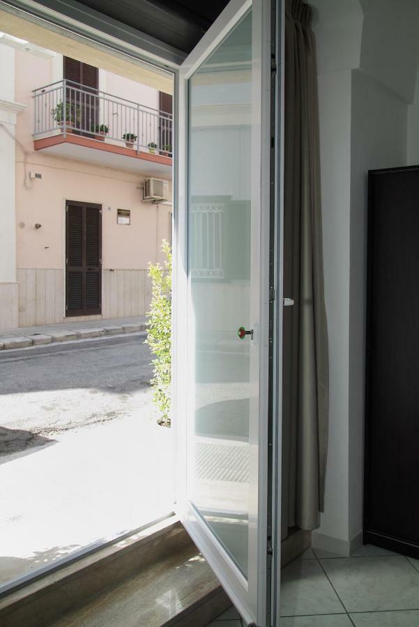 Apartamento Barnab@House Monopoli Exterior foto